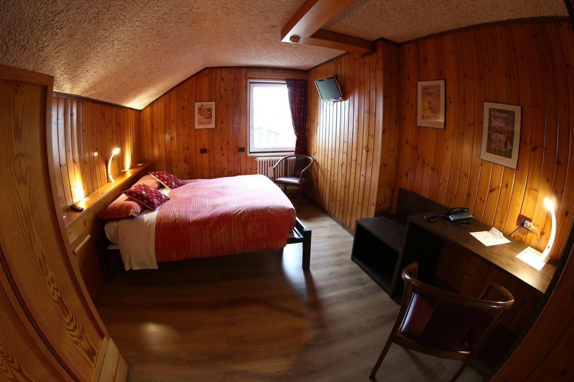 Albergo Quarto Pirovano Пассо-Стельвио Экстерьер фото